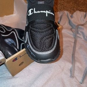 Meet your Posher, Renee